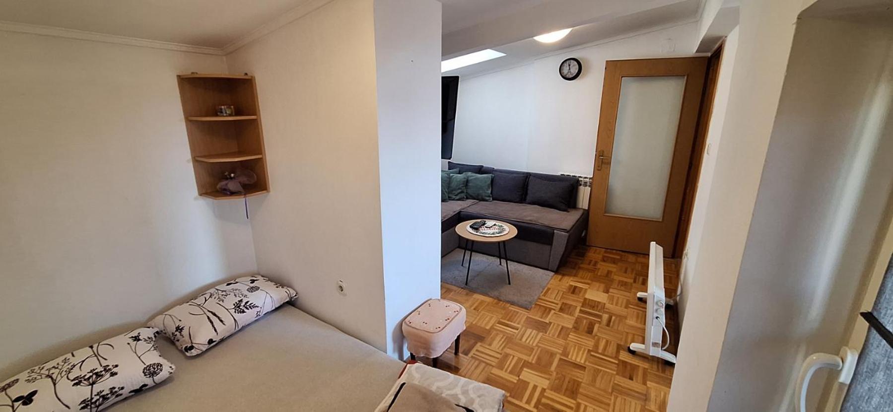 Apartman Ellye Lukavica エクステリア 写真